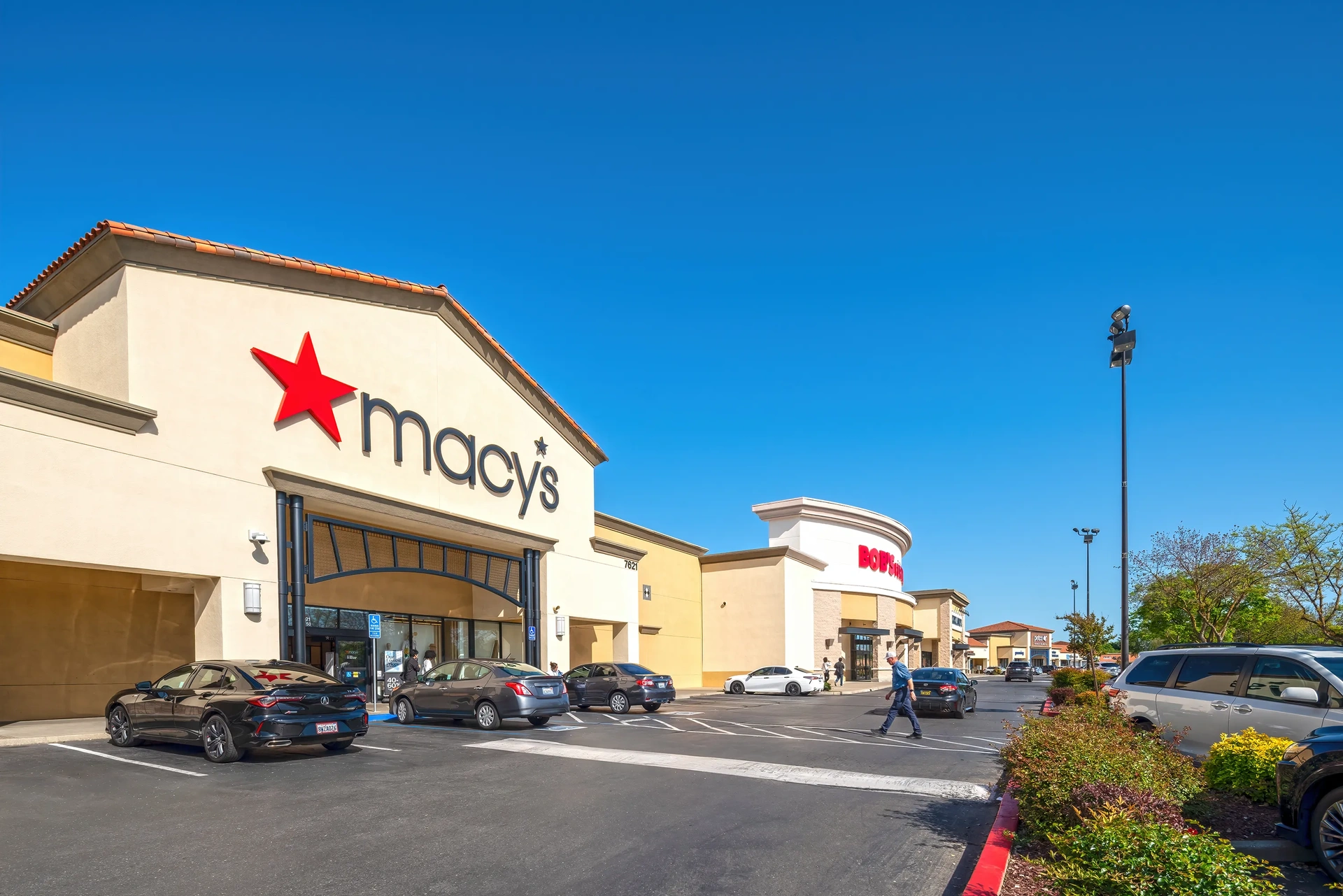 Laguna Crossroads Elk Grove