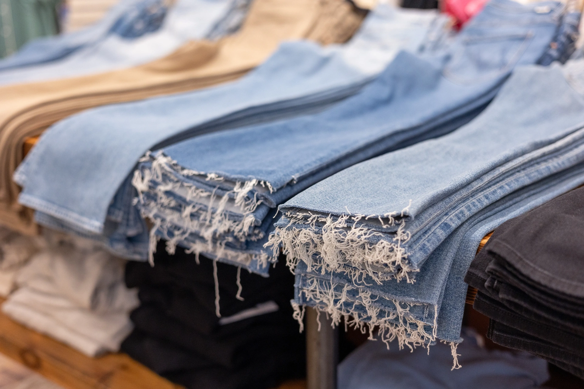 THE CORNERS OF BROOKFIELD  where local meets luxury