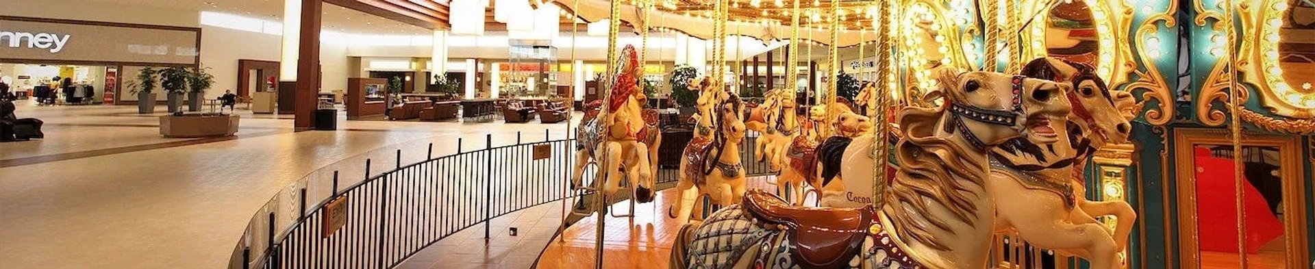SHOP - DINE - PLAY 