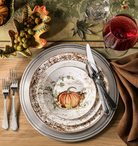 New and Exclusive: Plymouth Pumpkin Dinnerware Collection