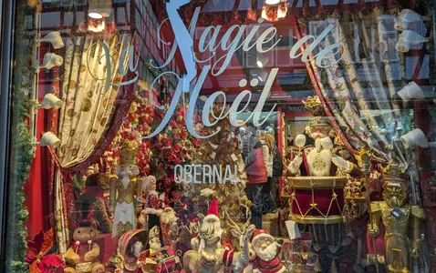 Smart Seasonal Shopping: How to Find Cozy Essentials and Holiday Finds thumbnail