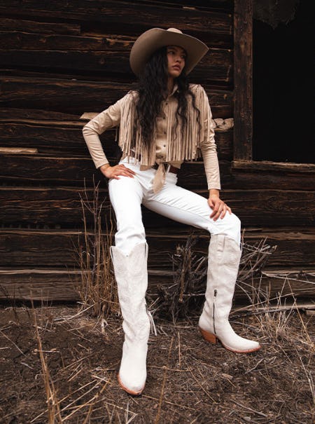 Neutral Spring Boots
