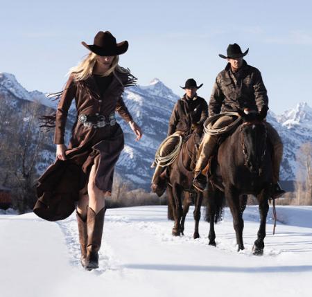 Luxurious Boots for the Season