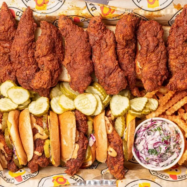 Dave’s Hot Chicken Logo