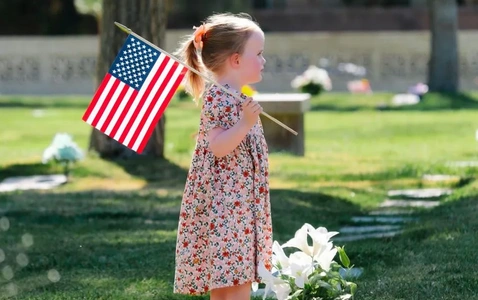 Memorial Day Hours 