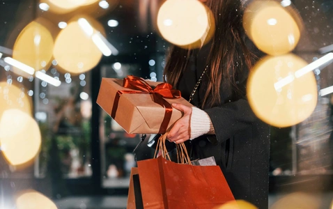 Holiday Hours  thumbnail