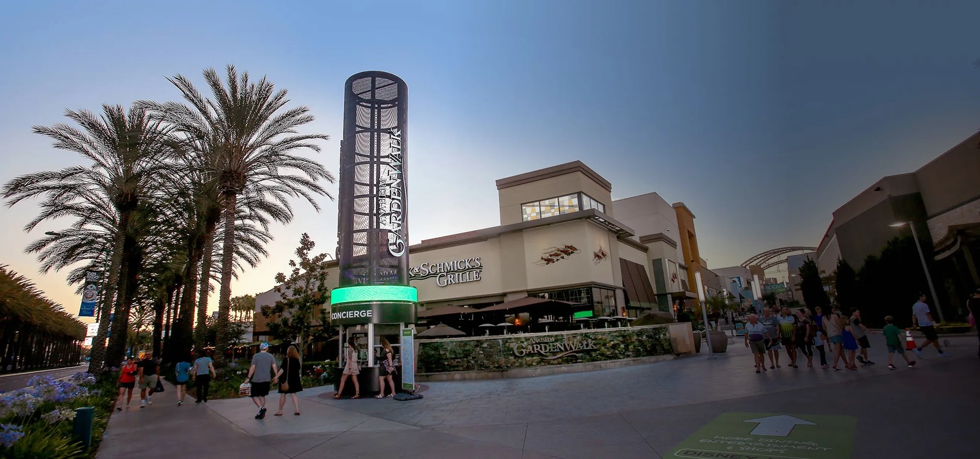 EAT. DRINK. EXPERIENCE.  GardenWalk is home to a distinctive collection of popular restaurants, a vibrant nightlife with two rocking dance clubs, retail stores and renowned live concert venue, House of Blues Anaheim.