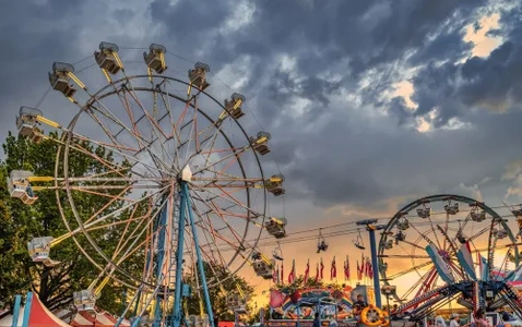Family Fun Shows Carnival thumbnail