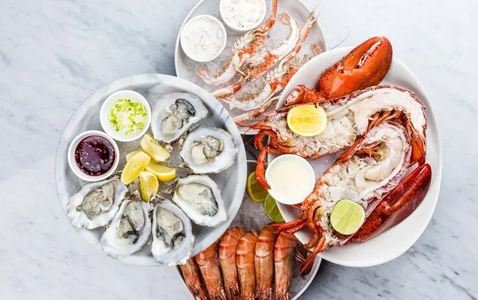 Bobler og sjømat hos Fra Dypet 🐟🥂 thumbnail