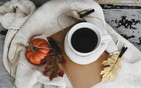 Seasonal Coffee Drinks Worth Sipping thumbnail