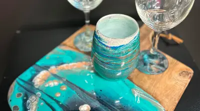 Hawaii Fluid Art: Mom and Me Mondays