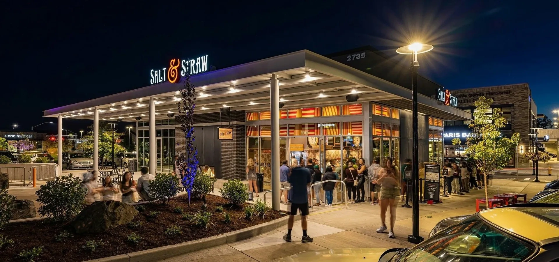 CEDAR HILLS CROSSING Your favorite place to Shop. Eat. Play.