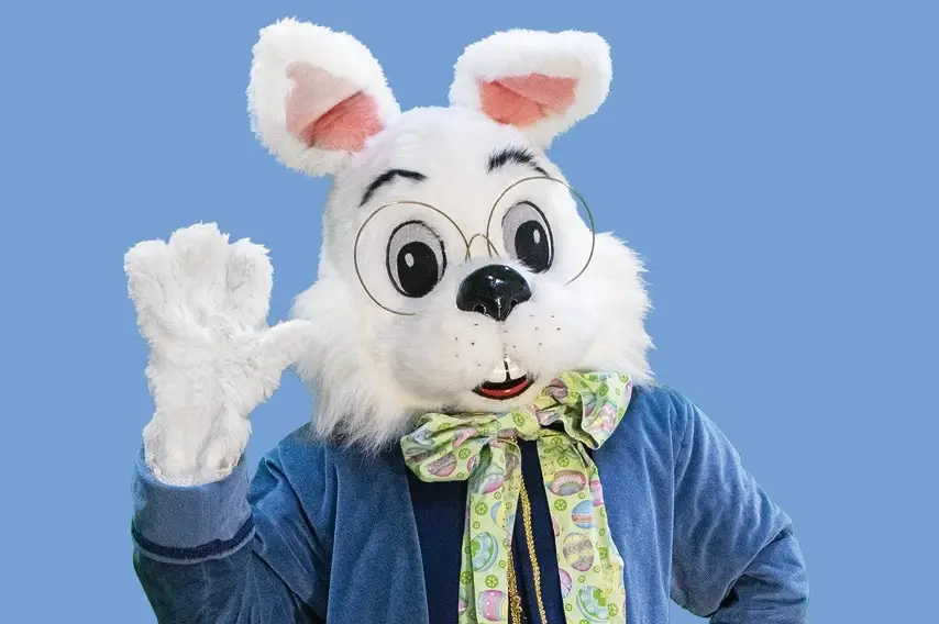 Photos & Visits with the Easter Bunny