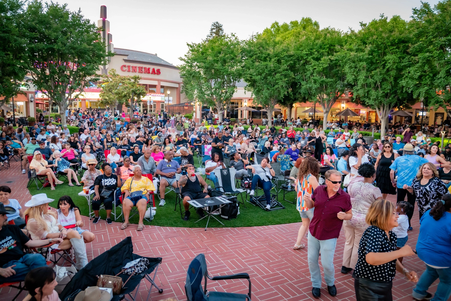 The Marketplace Bakersfield