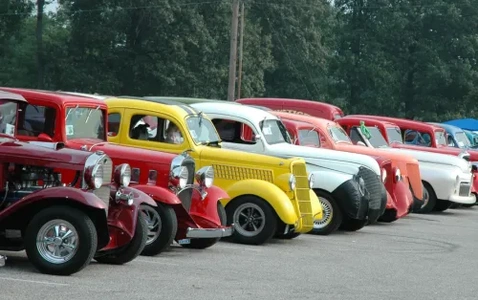 Motor Social Car Show at Gadsden Mall thumbnail