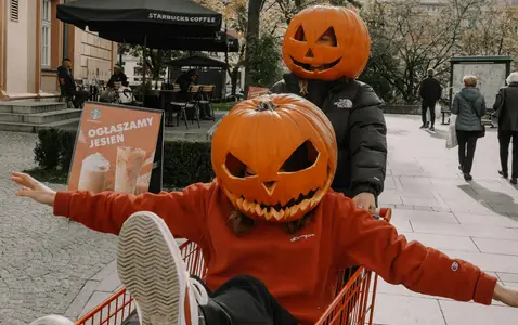 Halloween Costume Ideas for All Ages thumbnail