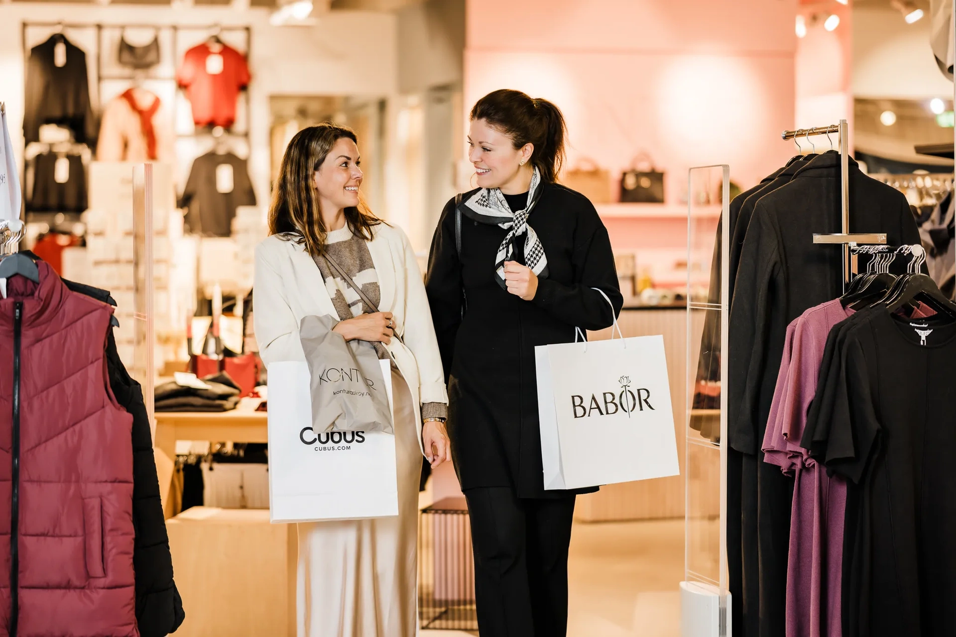 Lett og lokal handel På Kleppestø Senter får du det meste av det du trenger. 