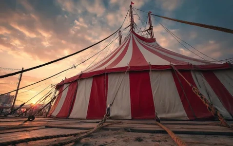 Cirque Italia – Water Circus Atlantis thumbnail