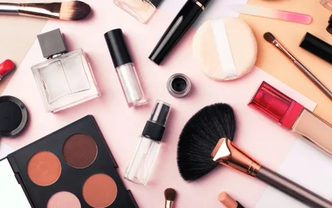 GRWM: Prom Beauty Edition at JCPenney thumbnail