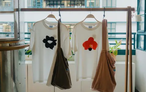 The Unexpected Comeback of Graphic Tees This Summer thumbnail