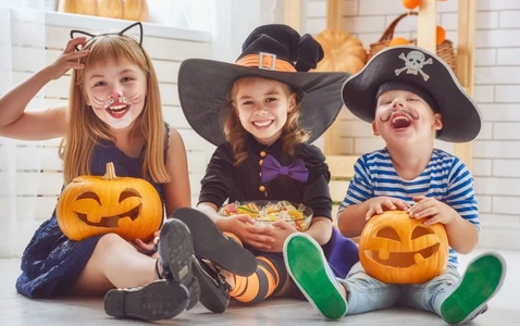 Malloween is happening October 25!  thumbnail