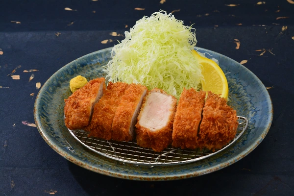 Koromo katsu & curry bistro Logo