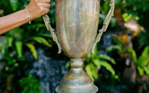 Wheeling Central High Schools' Boy's Basketball State Champs Check Presentation