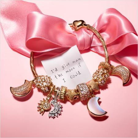 Put your heart into every gift