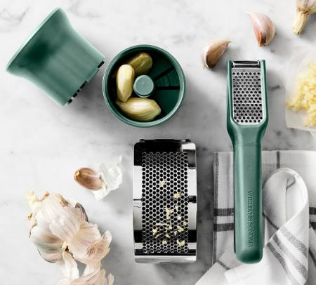 The Ultimate Garlic Tools