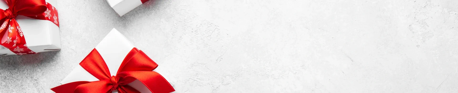 CELEBRATE the season