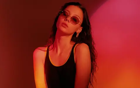 Sunglasses Trends You’ll See Everywhere This Summer thumbnail