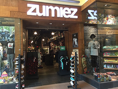 University Mall ::: Zumiez