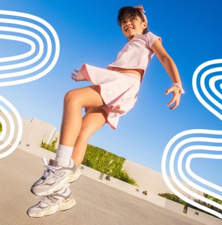 New Balance Heat for Young Sneakerheads