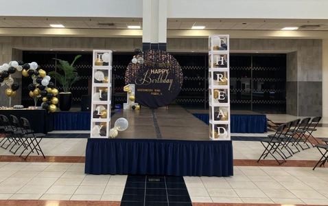 Daily Thread's 3rd Birthday at Northwoods Mall